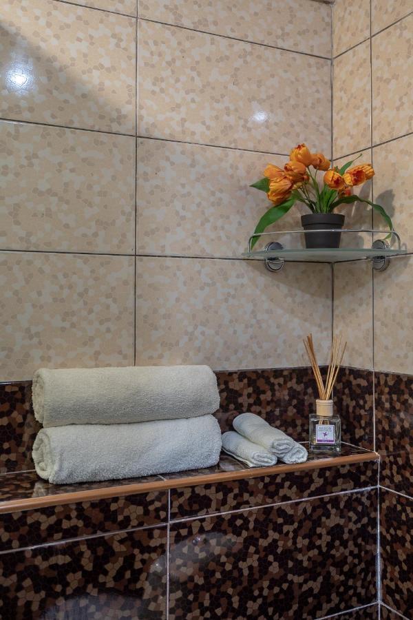 Golden View Apartment Tbilisi Ngoại thất bức ảnh